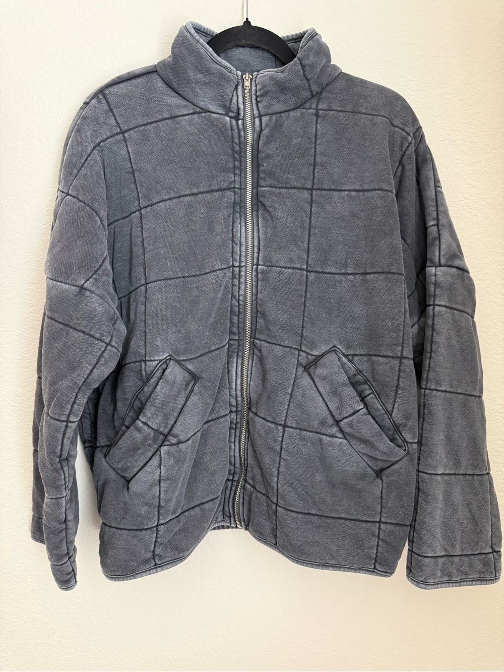 Forever 21 | Oversized Cozy Charcoal Quilted Jacket